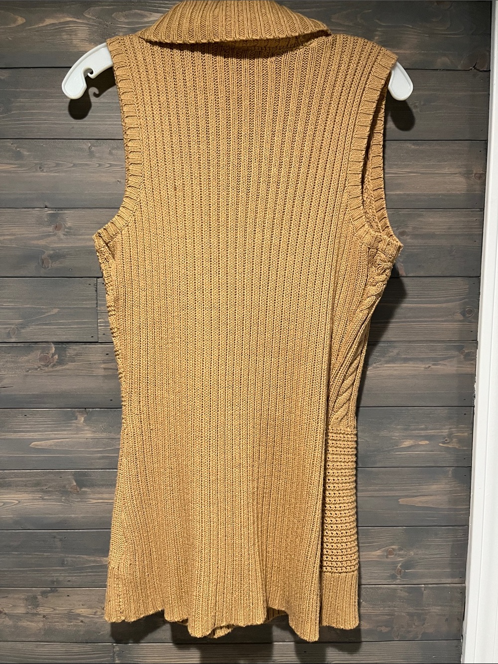 Women’s Ralph Lauren camel tan Cable-Knit Sleeveless Cardigan Vest with Belt M - Picture 3 of 3